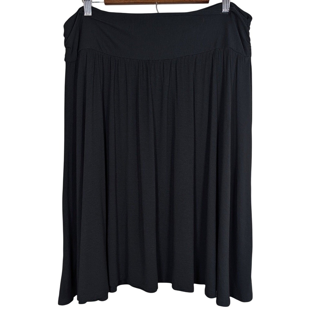Tommy Bahama Skirt Womens L Black Ruched Waist Jersey Knit Flared Flowy RN 86549